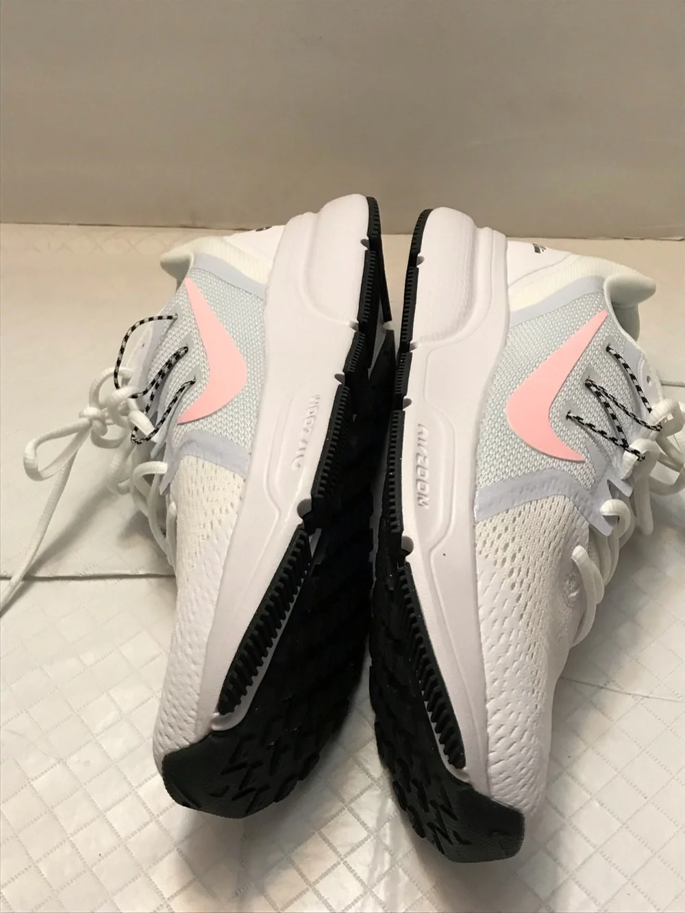 Nike White Sneakers with Pink Insole and pink Swoosh